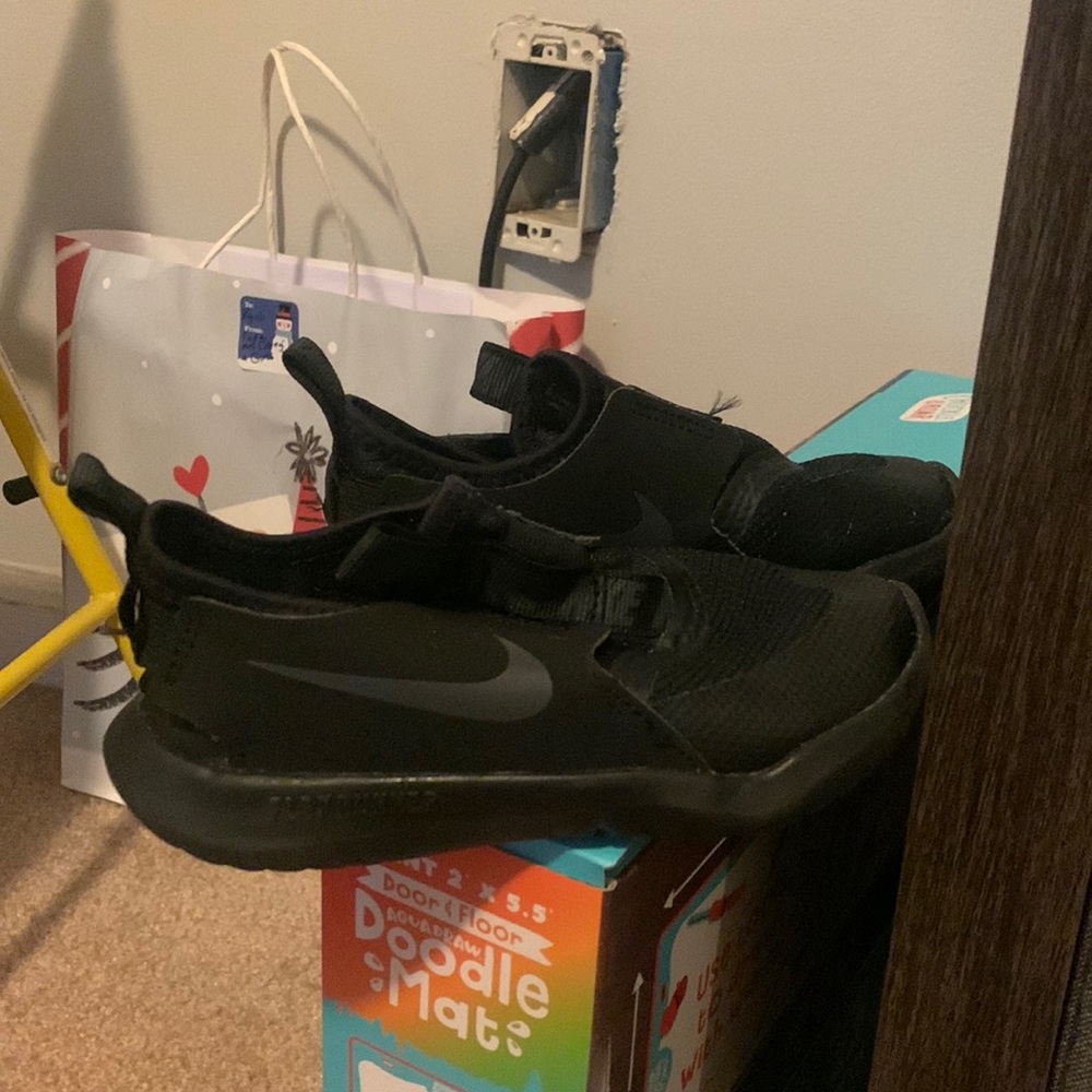 Kids shoes